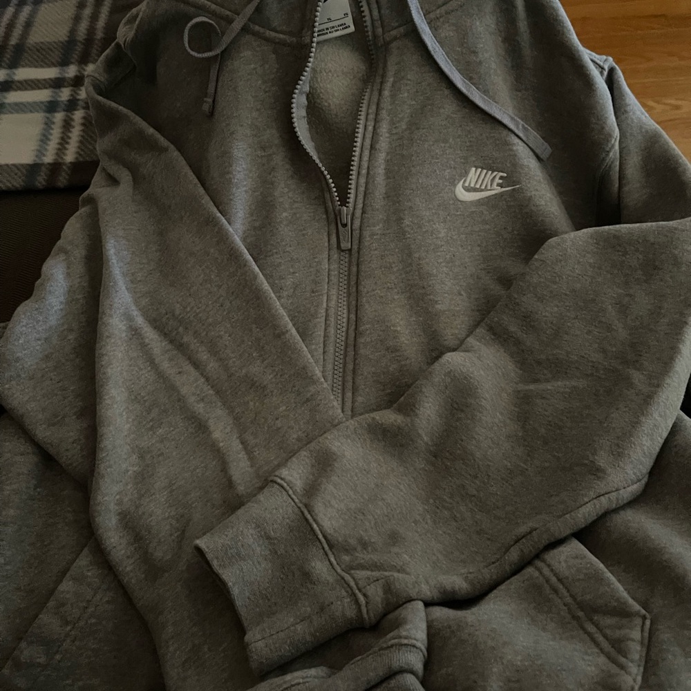 Men Nike sweater
